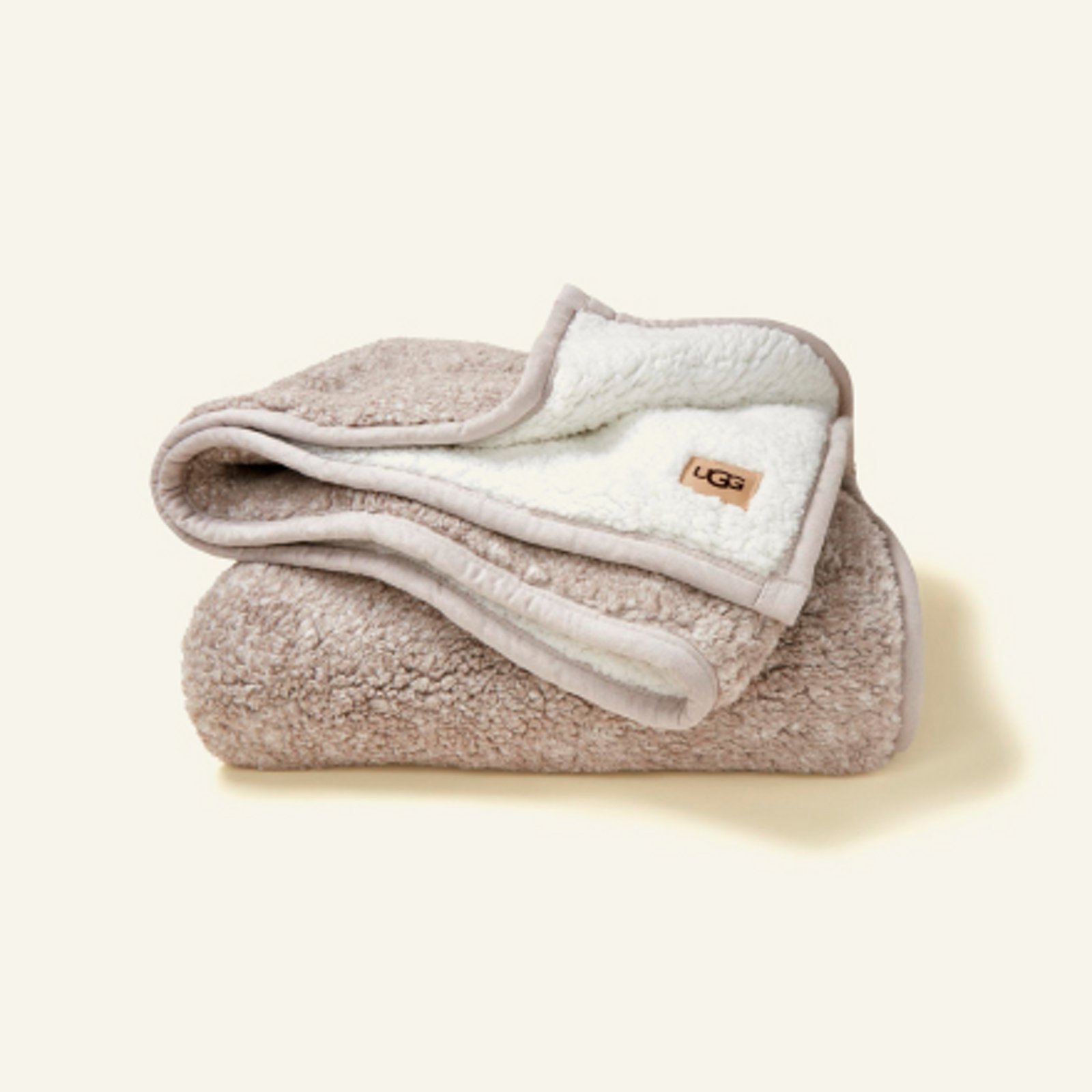 Decorative Pillows & Throws